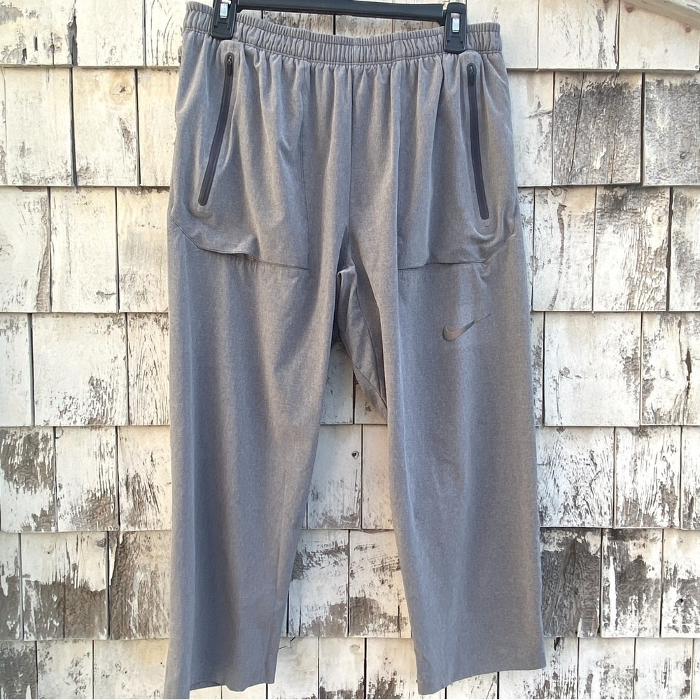 Nike Adri-Fit Sports Capri Grey Pants